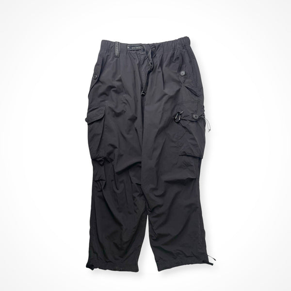 and wander / oversized cargo pants 参考定価：35,000+tax SIZE:L
