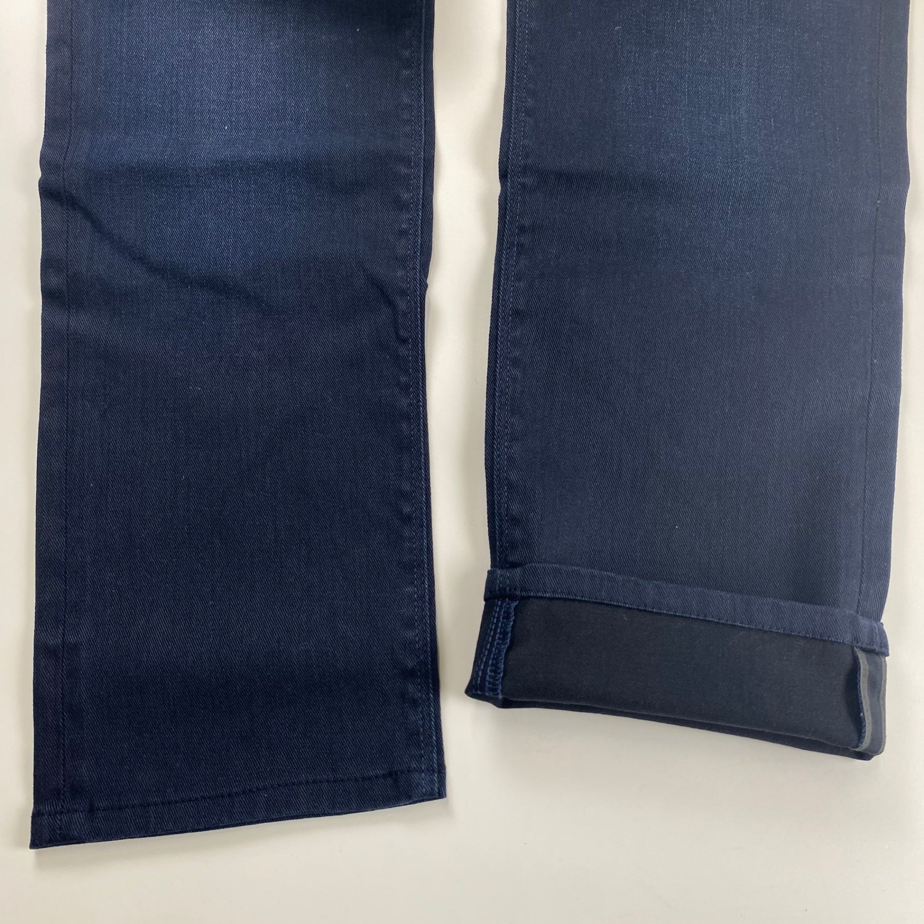 BOSS HUGO BOSS ボス ヒューゴボス / テーパード ストレッチ デニムパンツ デニムの名門Candiani社製 SIZE：W33 L32