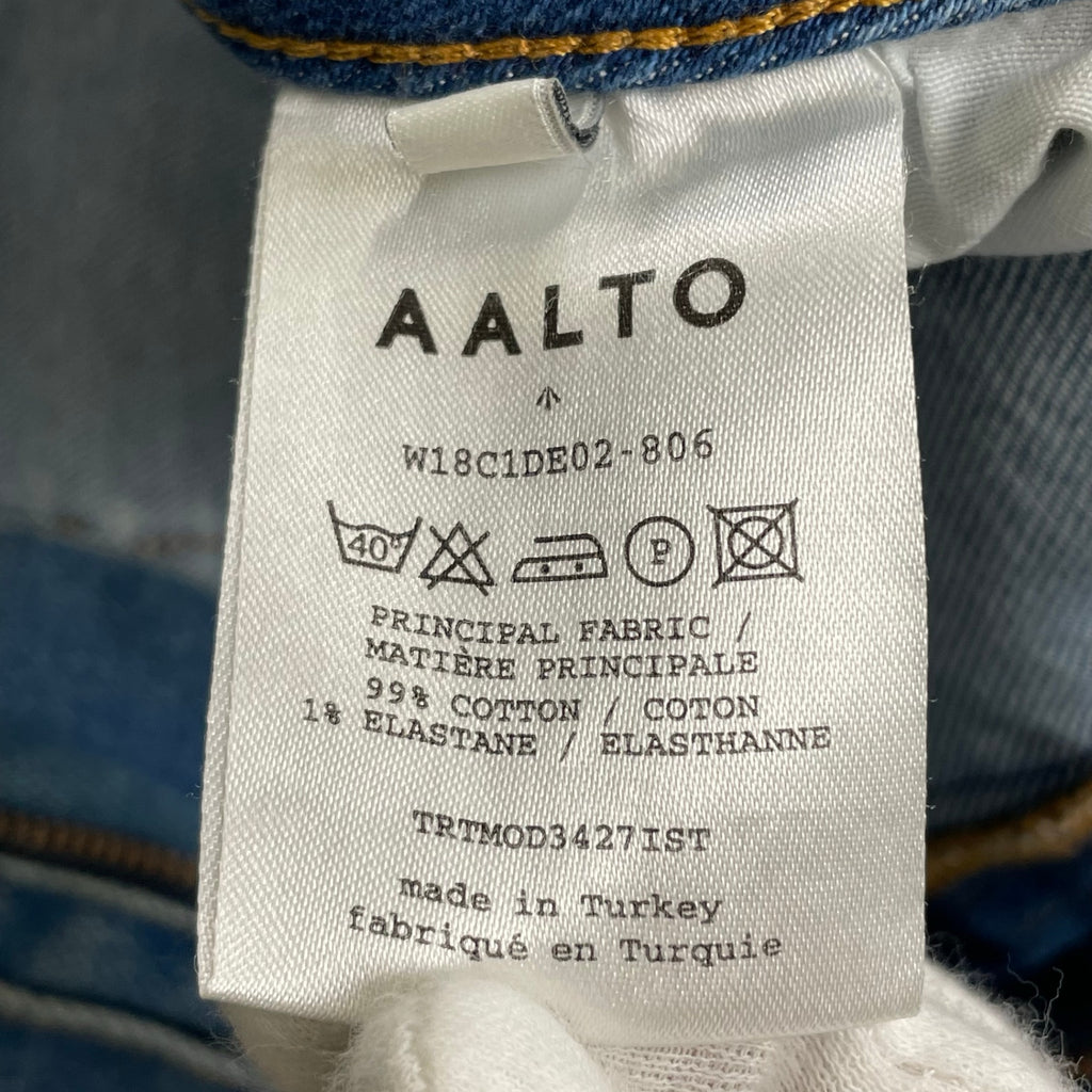 AALTO アアルト / FLARED JEANS WITH PLEATS フレアデニムパンツ 参考定価：45,000程度 SIZE:40
