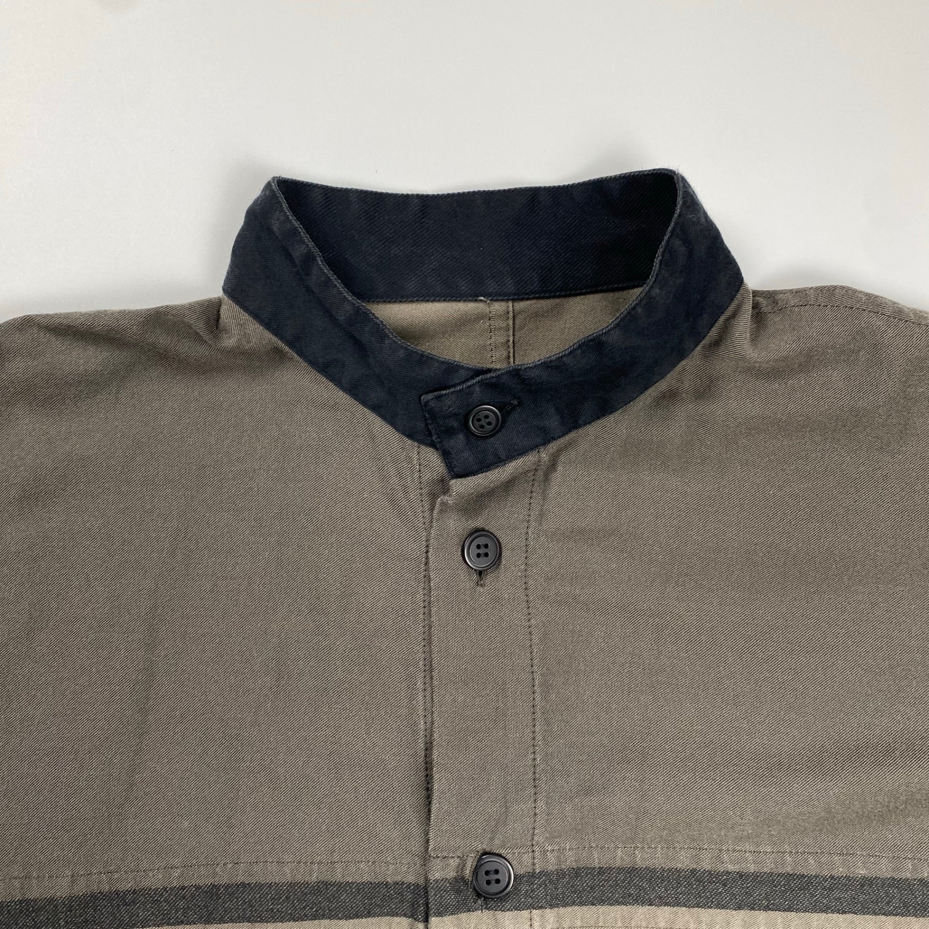 A-POC ABLE ISSEY MIYAKE エイポック エイブル イッセイミヤケ / ジオメトリックシャツ カラーレス 幾何学 グレー×ブラック SIZE:3