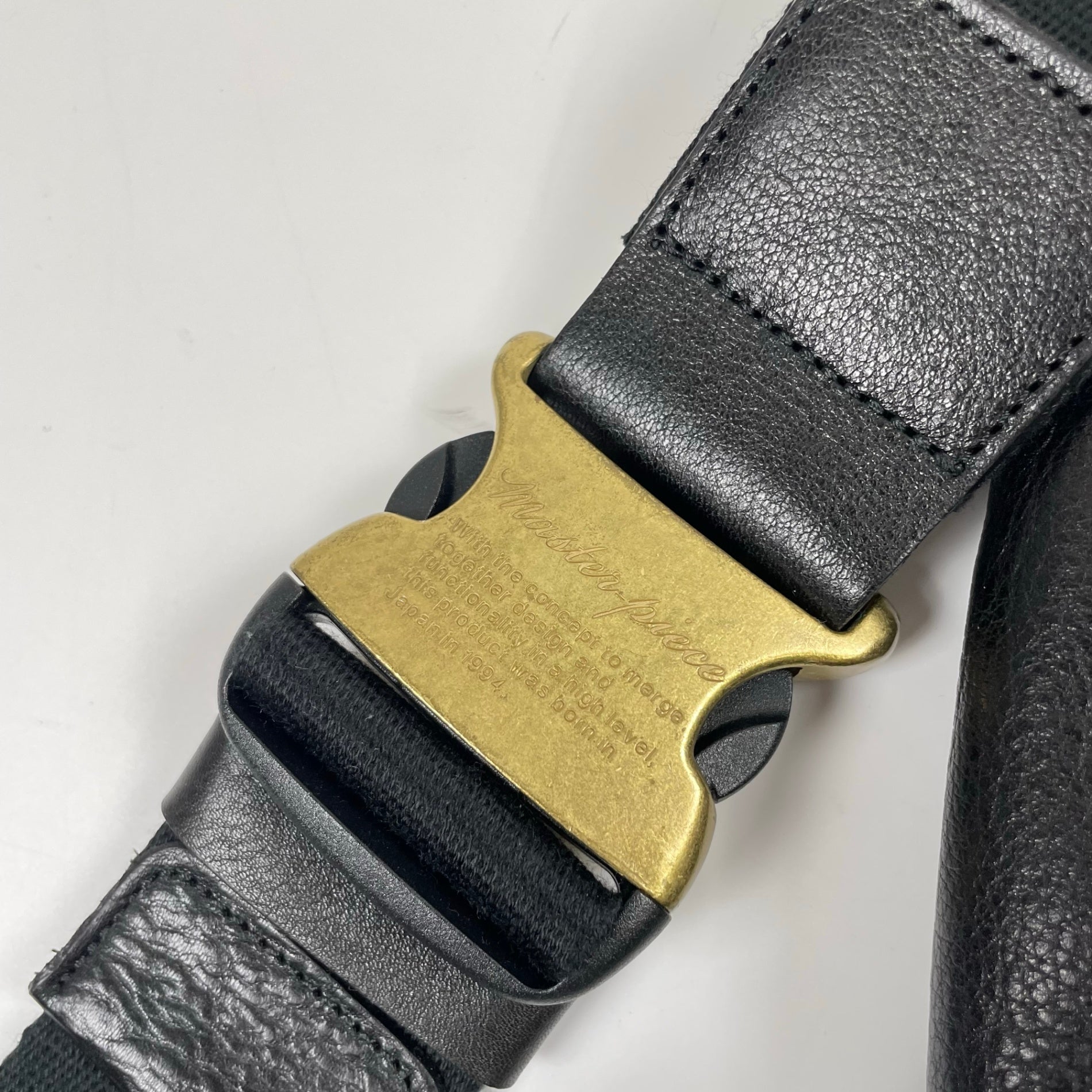 Master-piece マスターピース / Densityレザースリングバッグ 参考定価：32,000程度
