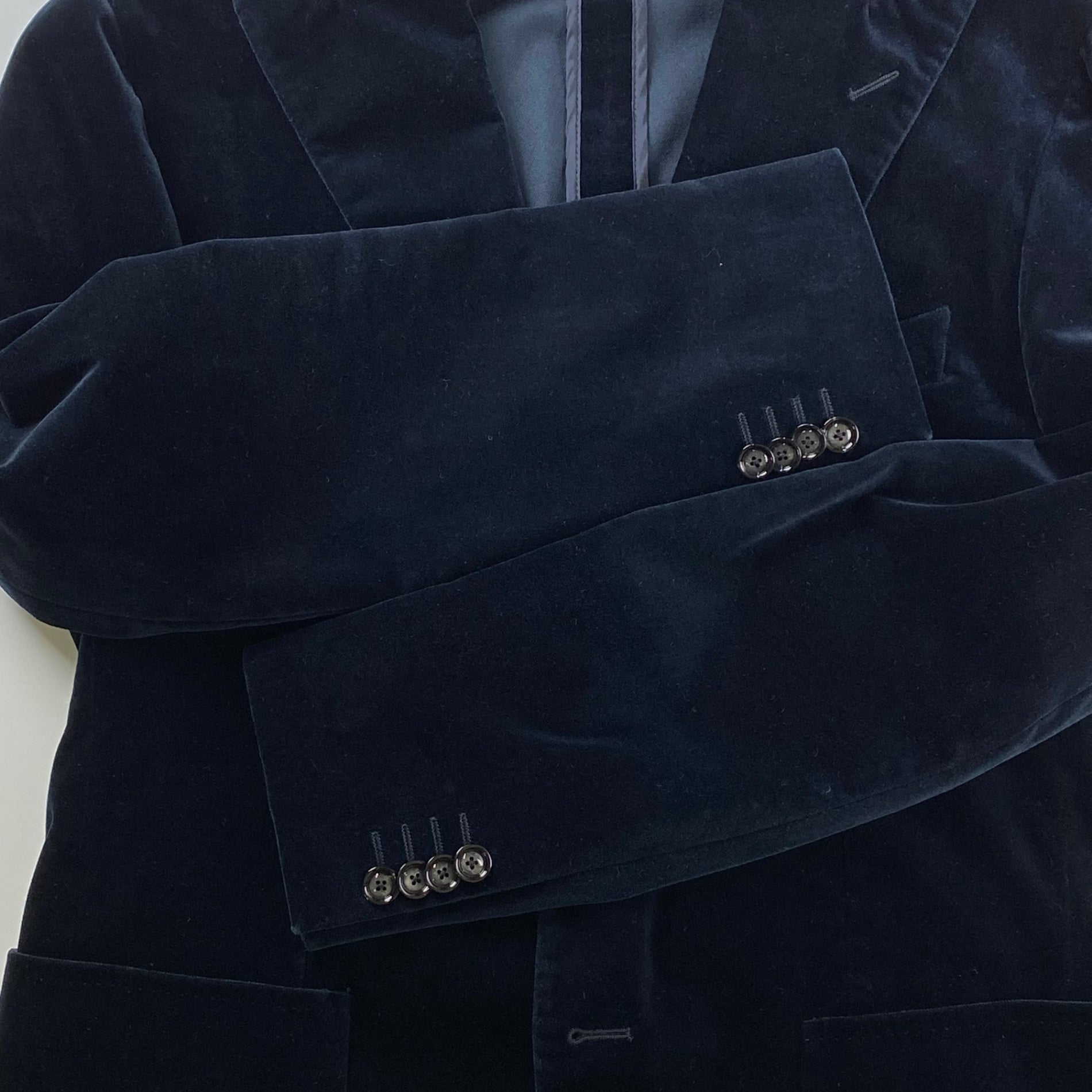 TAGLIATORE タリアトーレ / MONTECARLO ベロアジャケット ピークドラペル 参考定価：120,000程度 SIZE：50（L程度）