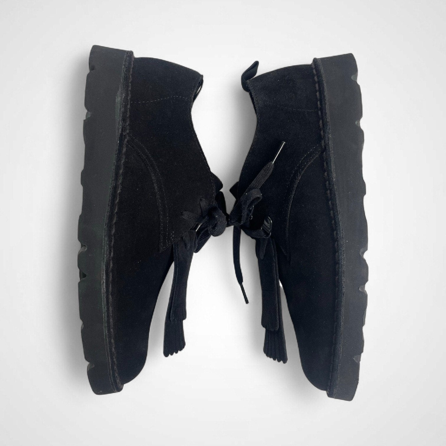 ENGINEERED GARMENTS × Clarks エンジニアドガーメンツ クラークス / DESERT KHAN EG スウェード 極美品 箱・替え紐付 参考定価：29,000+tax SIZE:26cm