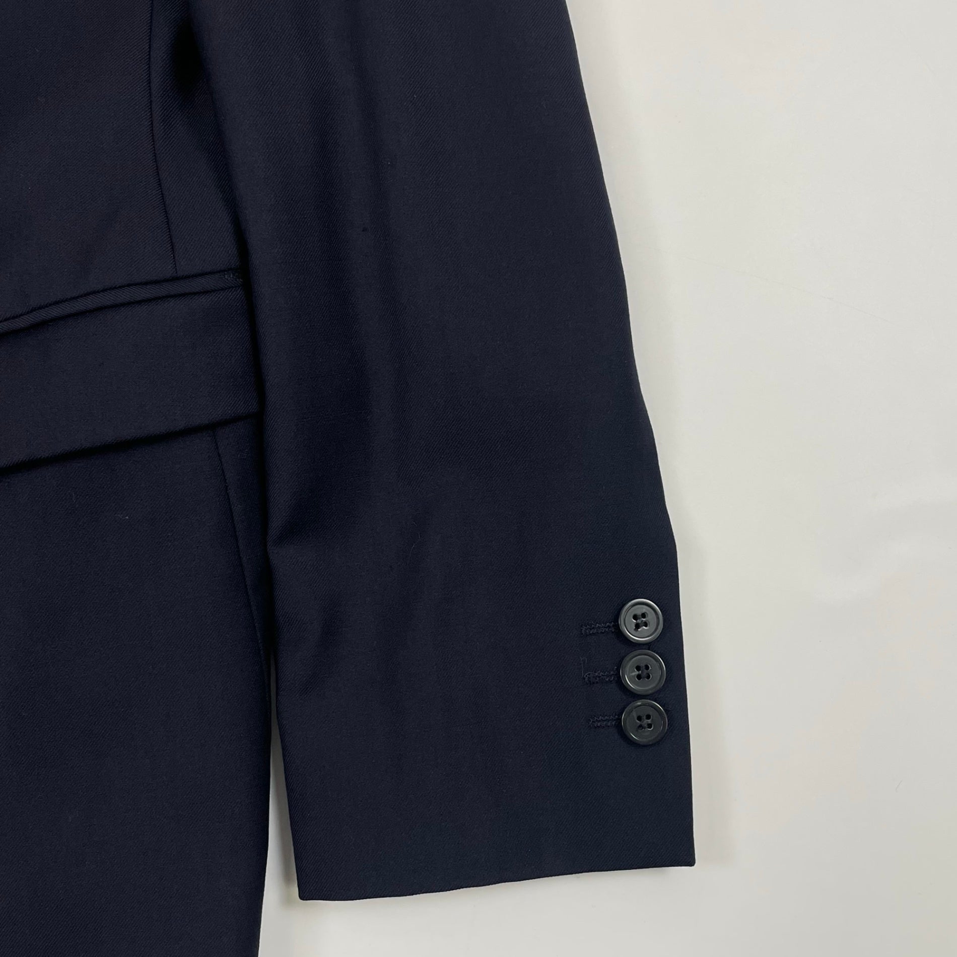 EMPORIO ARMANI エンポリオ アルマーニ / ナローラペル1Bスーツ 参考定価：230,000程度 SIZE:46