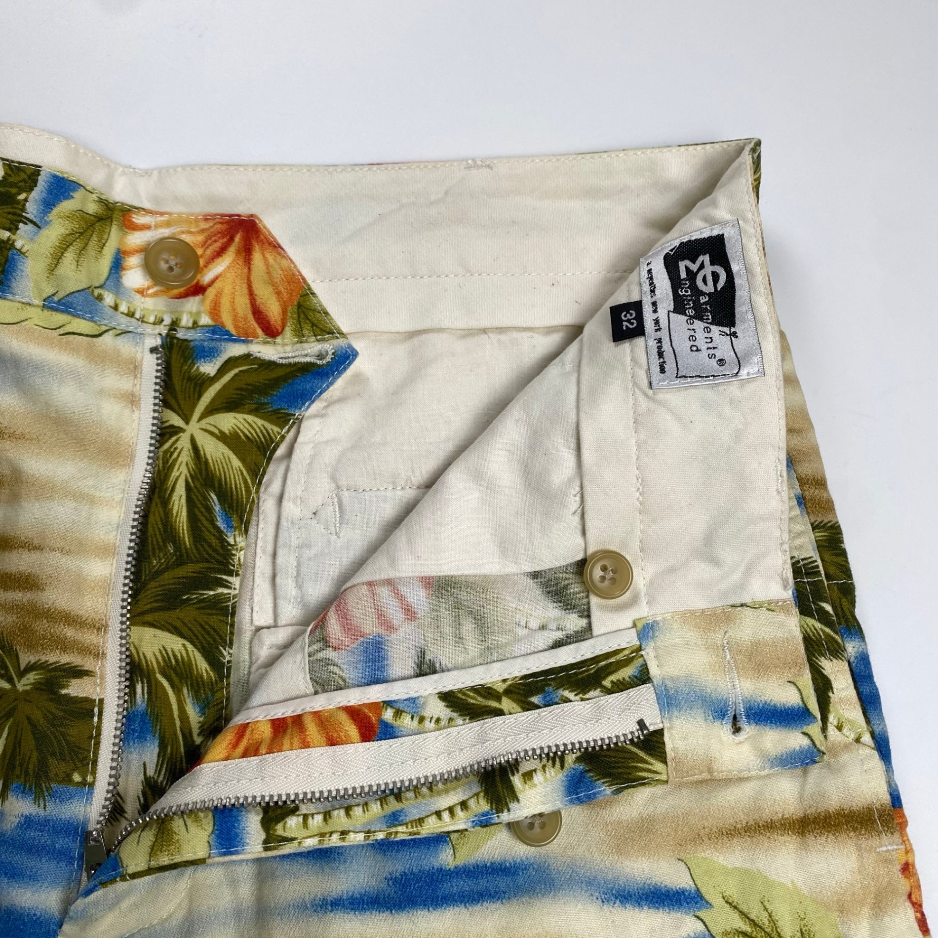engineered garments エンジニアドガーメンツ / 総柄 ハーフパンツ トロピカル SIZE:W32