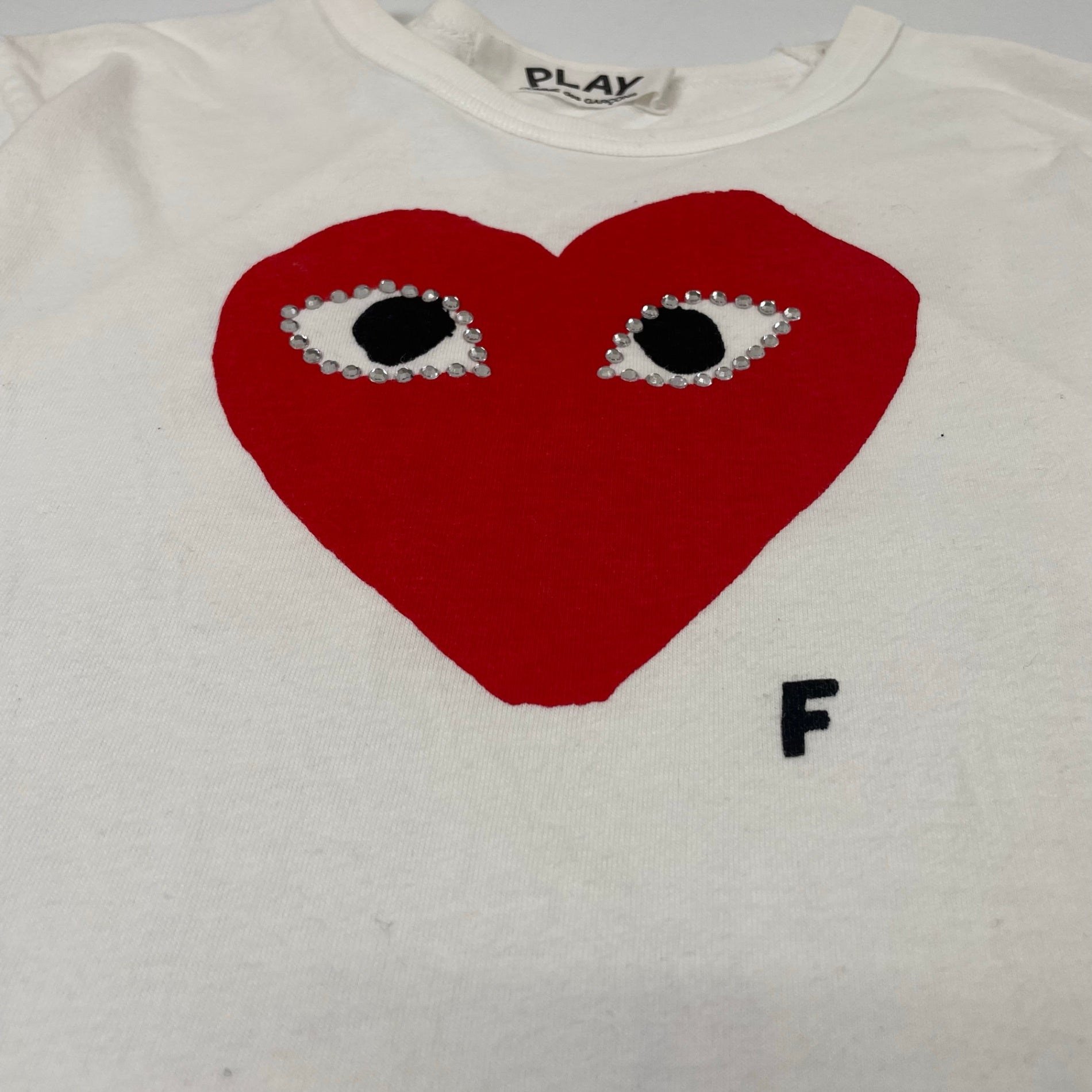 PLAY COMME des GARCONS / ハート＆ラインストーン Tシャツ AD2009 SIZE:S