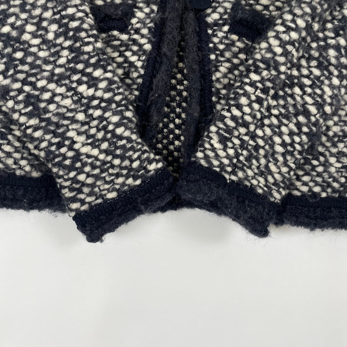 EMPORIO ARMANI / パイピングツイードニットジャケット 参考定価：100,000程度 SIZE:42