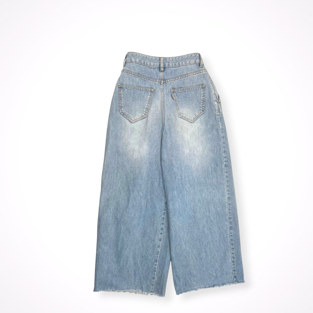 AALTO / タックワイドデニムパンツ 参考定価：55,000程度 SIZE:W68