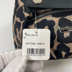 BOTTEGA VENETA / ポーチ型ハンドバッグ ベージュ×ブラック 未使用品