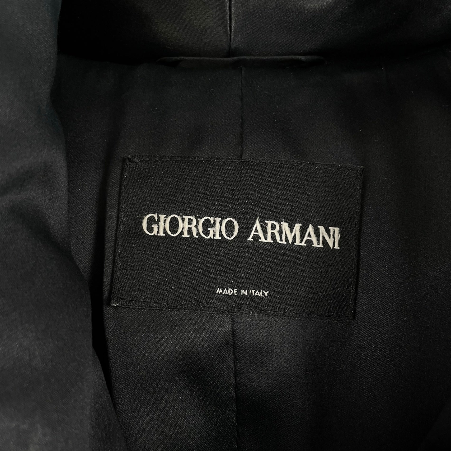 GIORGIO ARMANI / ピュアシルクダウンジャケット BORGO21製 参考定価：600,000程度 SIZE:42