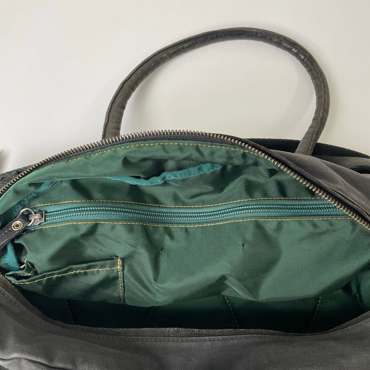 BARK TANNAGE / 2WAYレザーハンドルボストン 参考定価：22,000程度